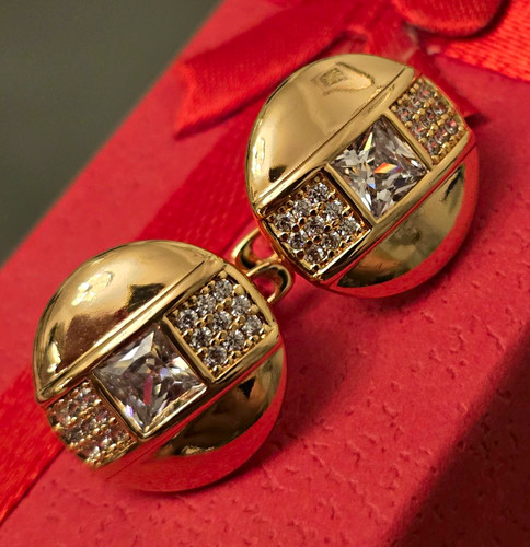 Gold plated round stud - round,