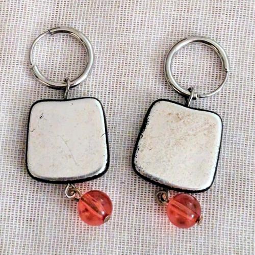 Silver tone hinged hoop square - hinged,